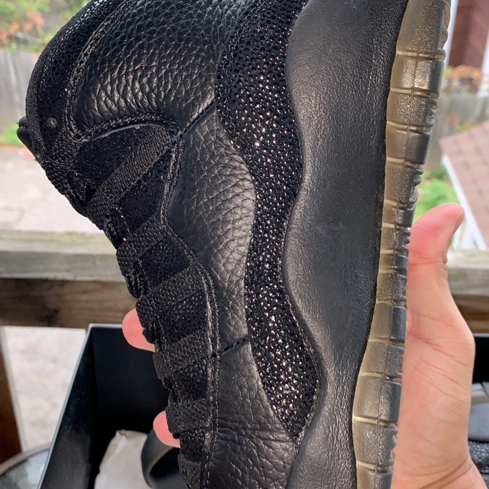 Air Jordan OVO 10 Black.